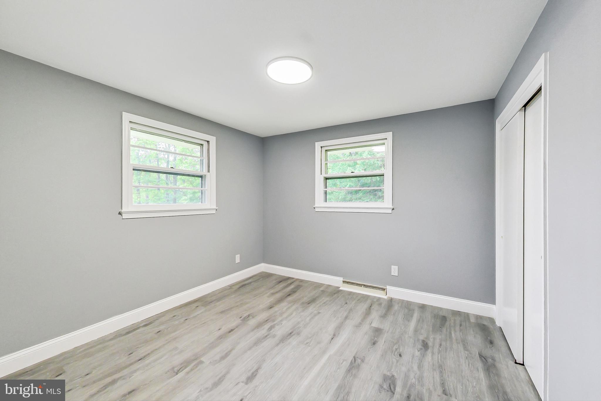 5108 Linwood Dr