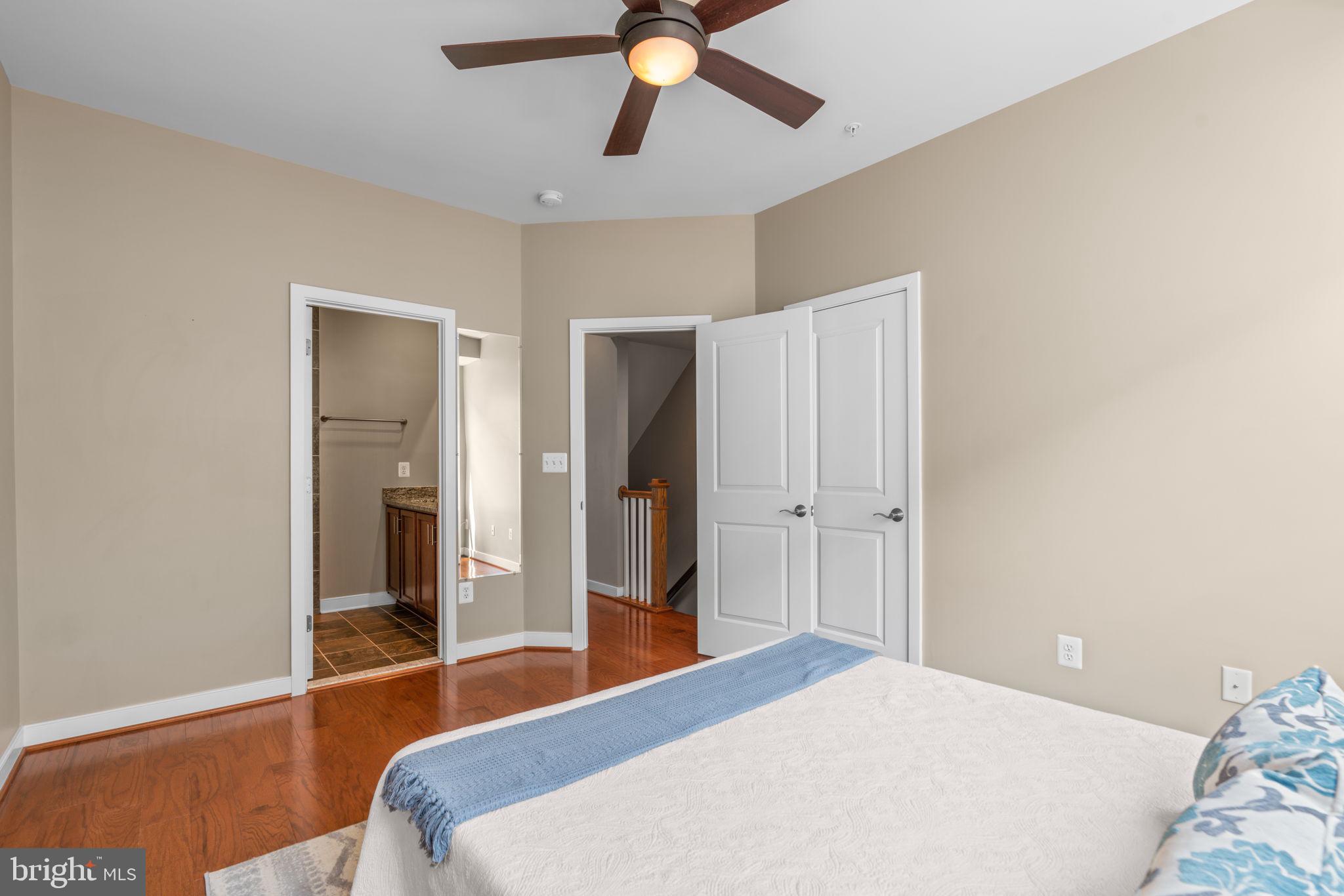 5706 46th Pl