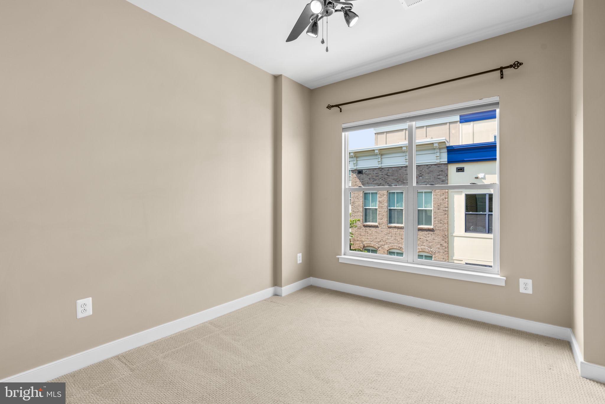 5706 46th Pl