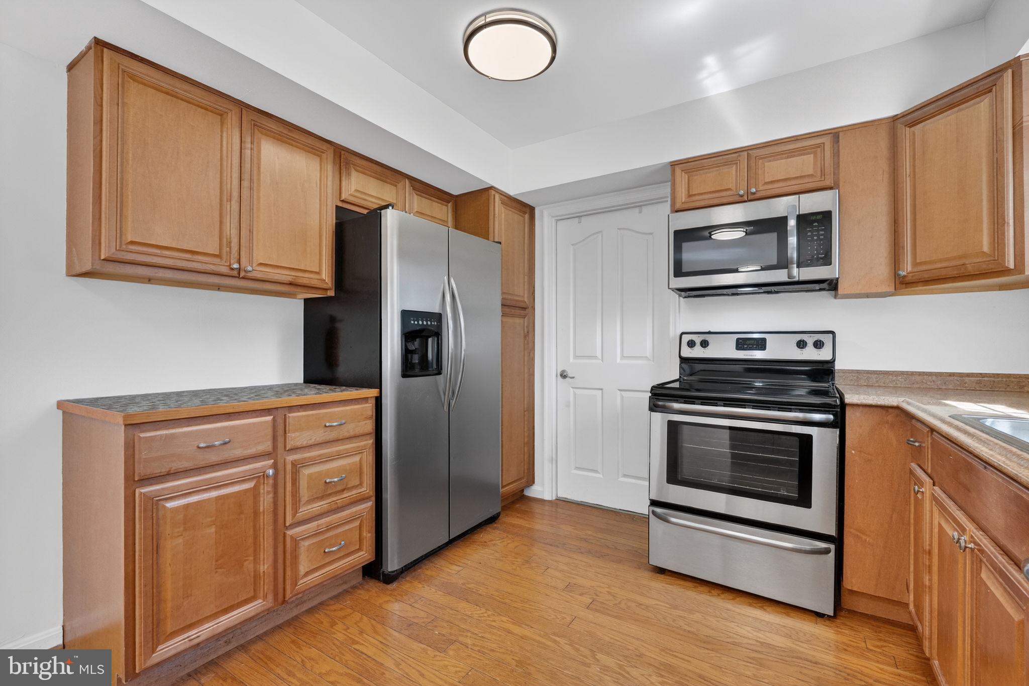 3611 VIOLETWOOD PLACE
