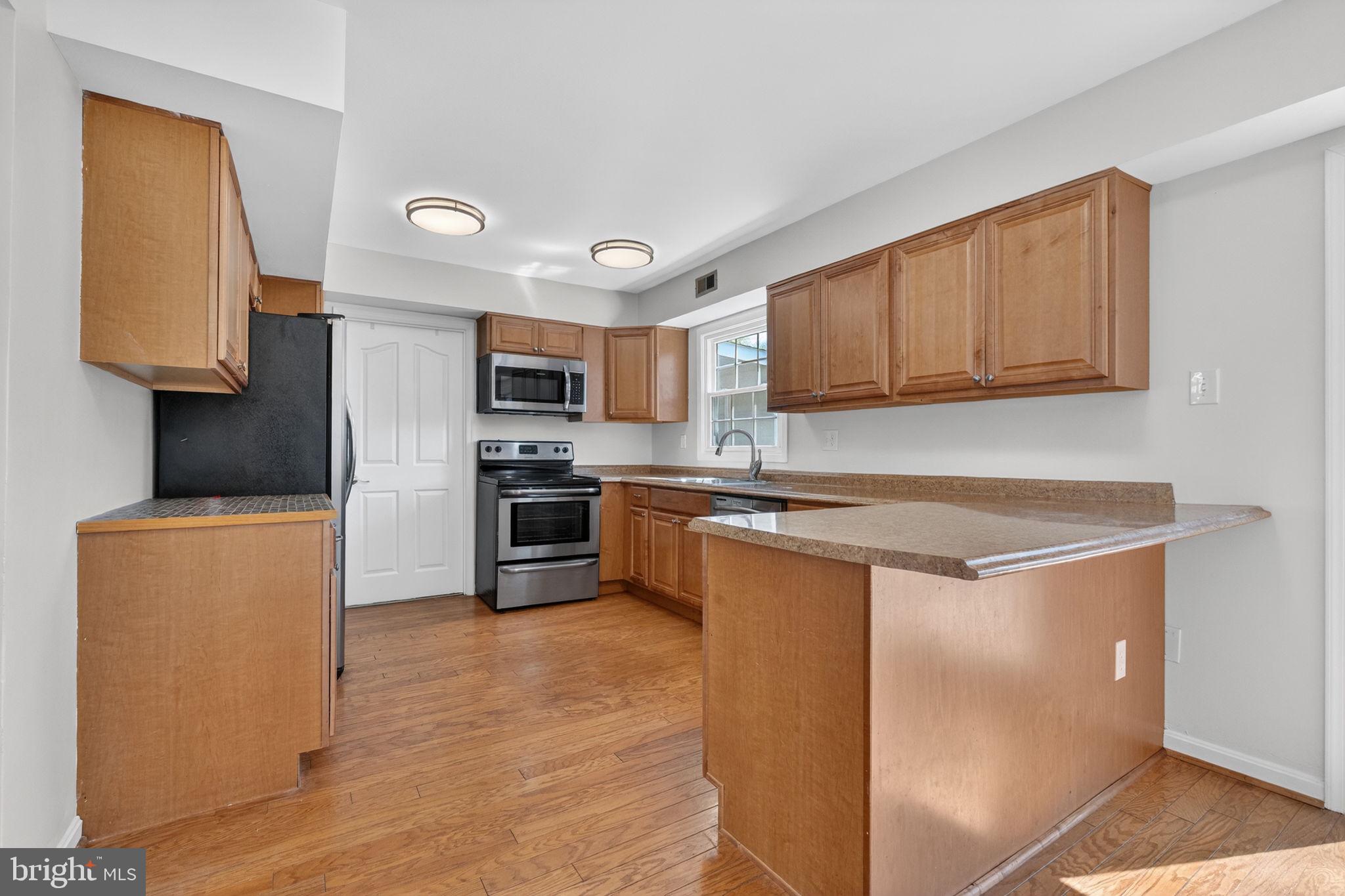 3611 VIOLETWOOD PLACE