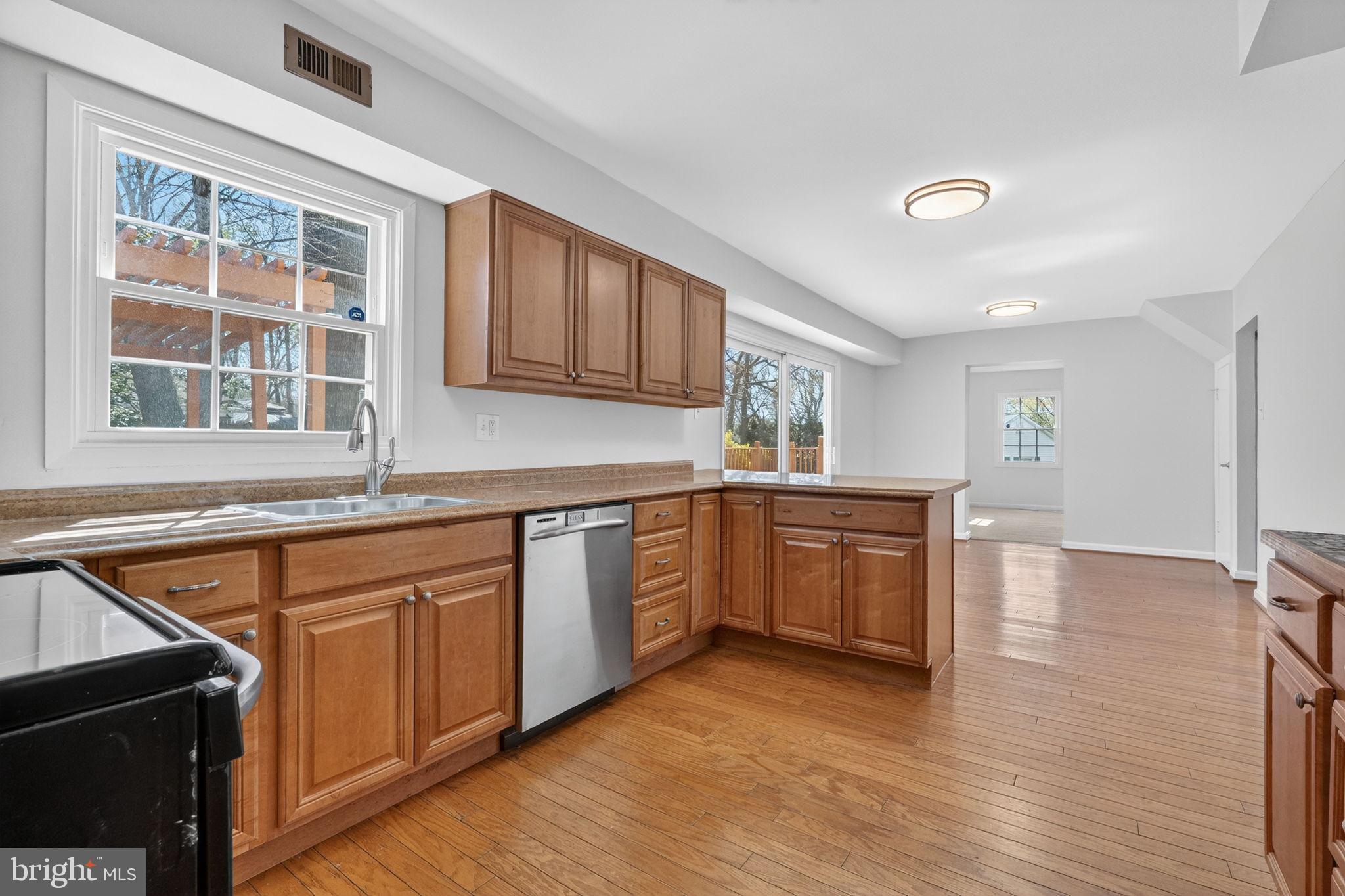 3611 VIOLETWOOD PLACE
