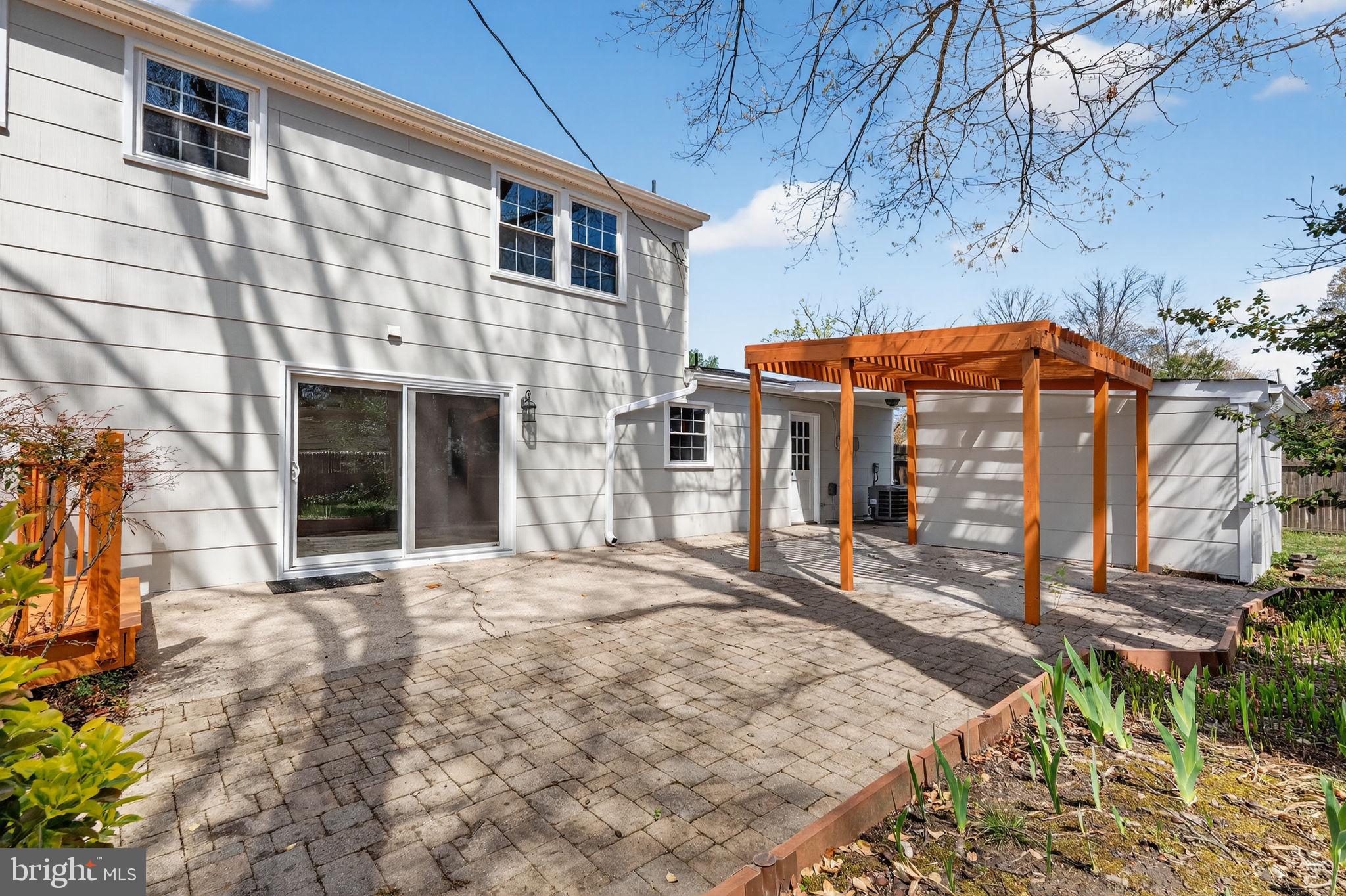 3611 VIOLETWOOD PLACE