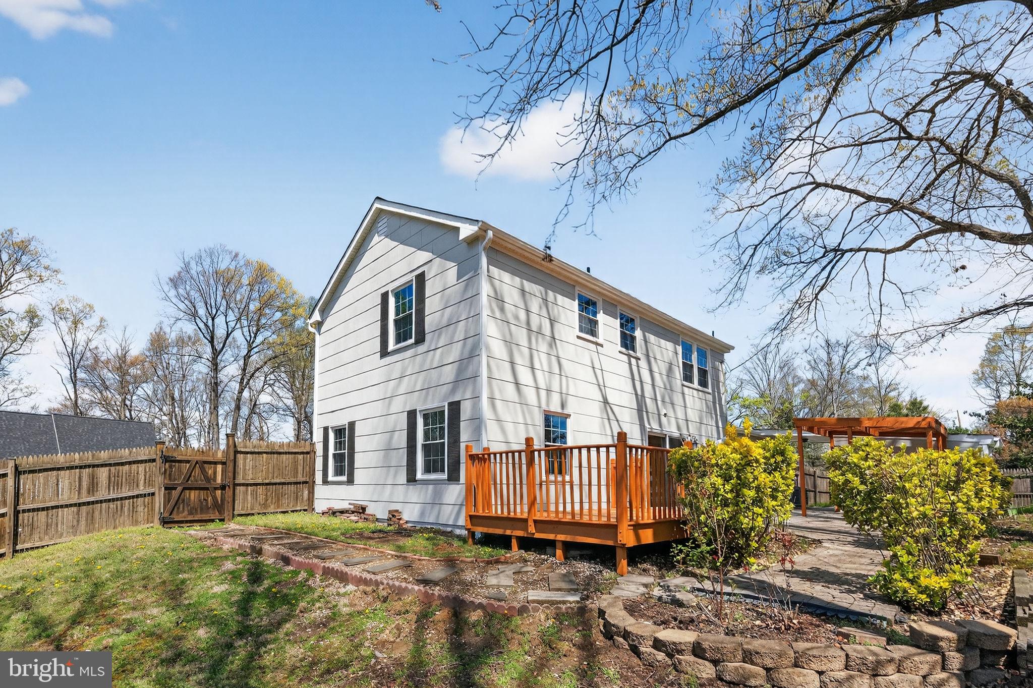 3611 VIOLETWOOD PLACE