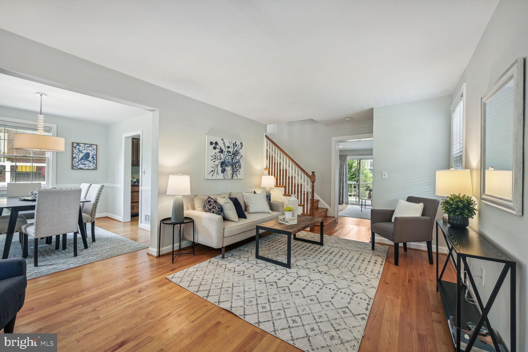 386 N Granada STREET
