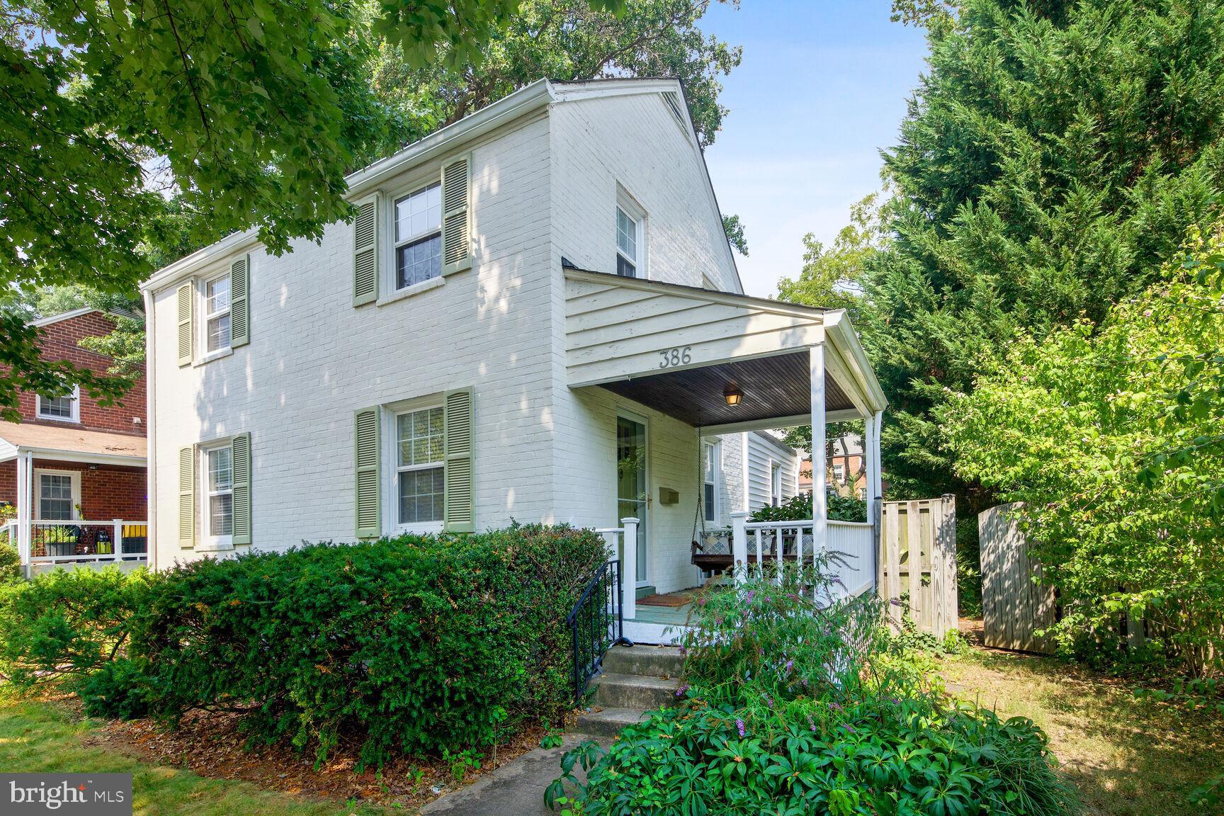 386 N Granada STREET