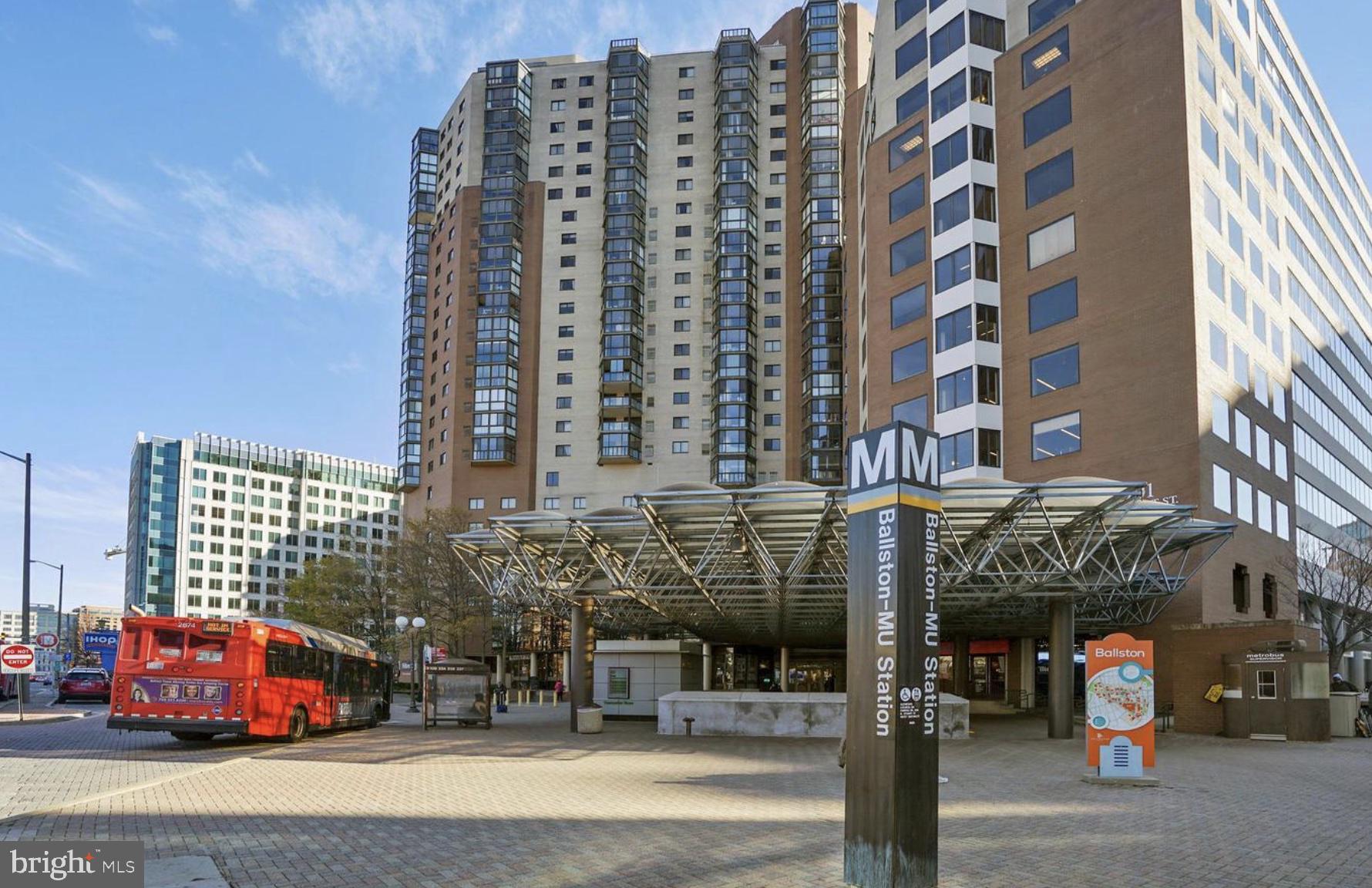4141 N Henderson ROAD Unit: 221