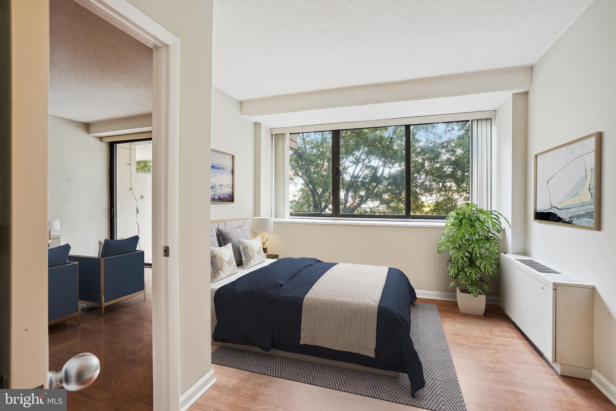 4141 N Henderson ROAD Unit: 221