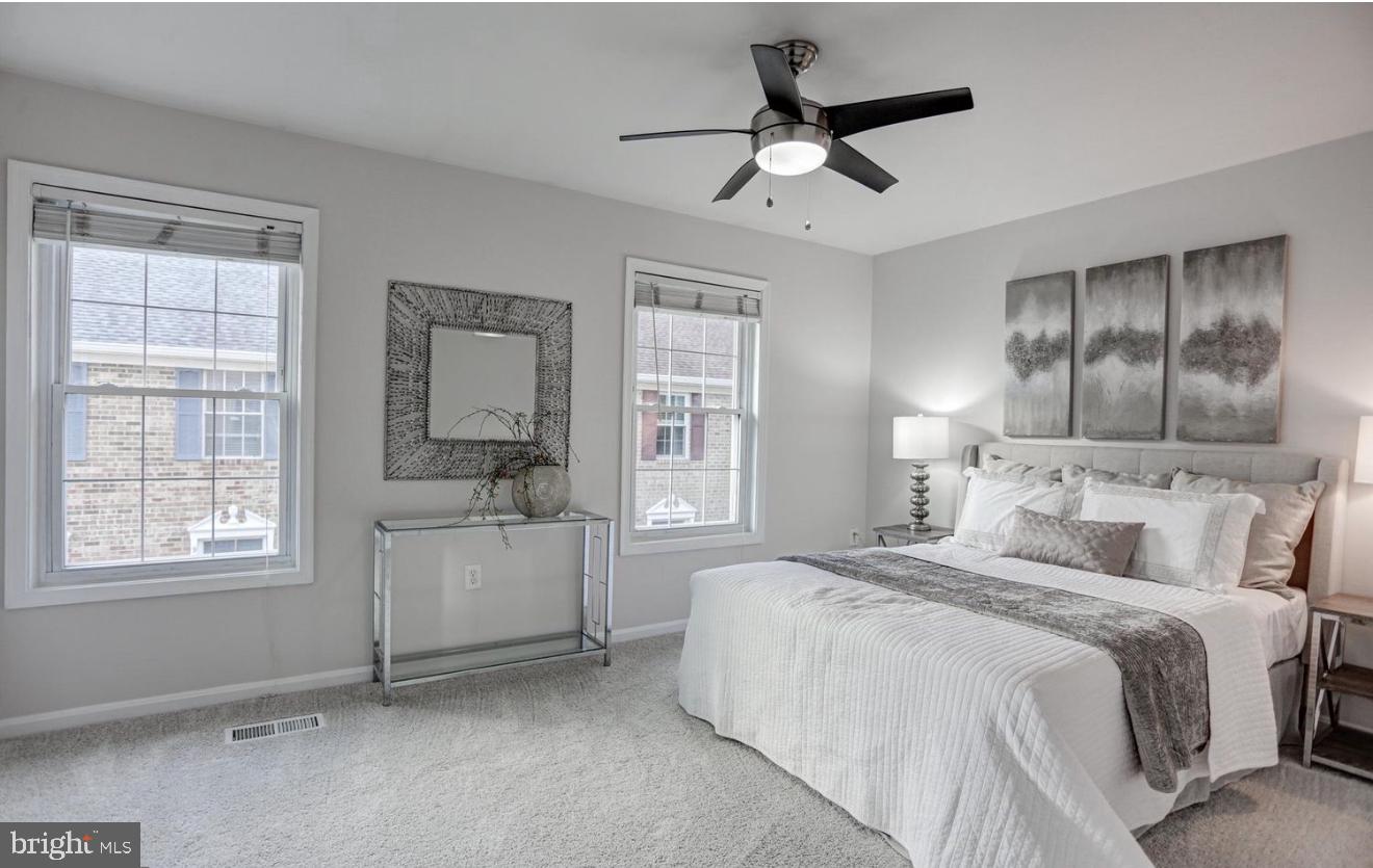 927 S ROLFE STREET 2