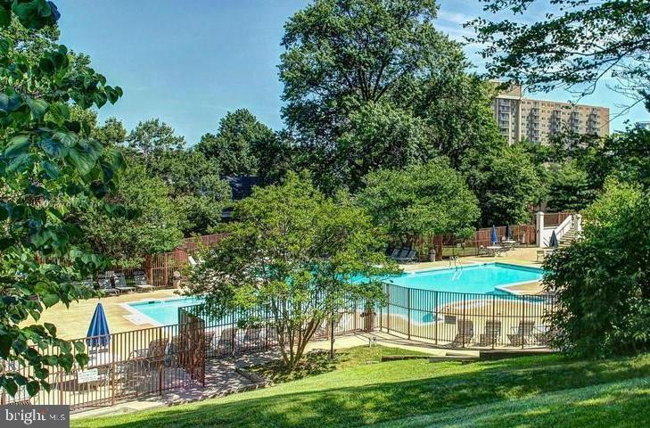 3552 MARTHA CUSTIS DRIVE