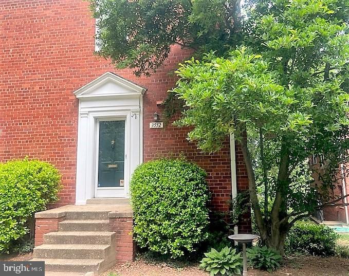 3552 MARTHA CUSTIS DRIVE