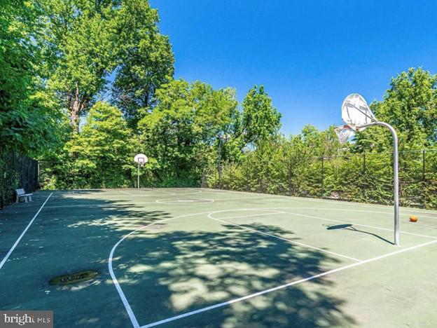 3552 MARTHA CUSTIS DRIVE
