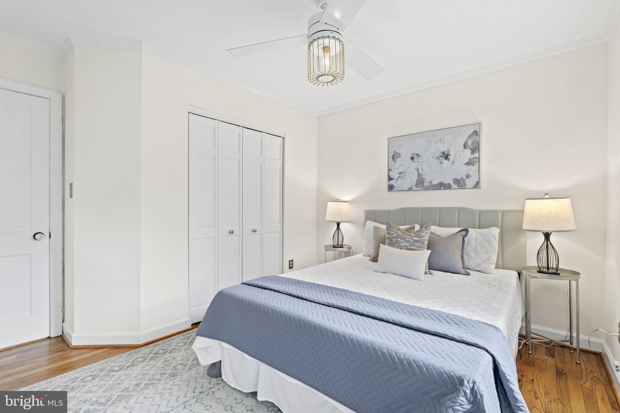 305 Mount Vernon AVENUE