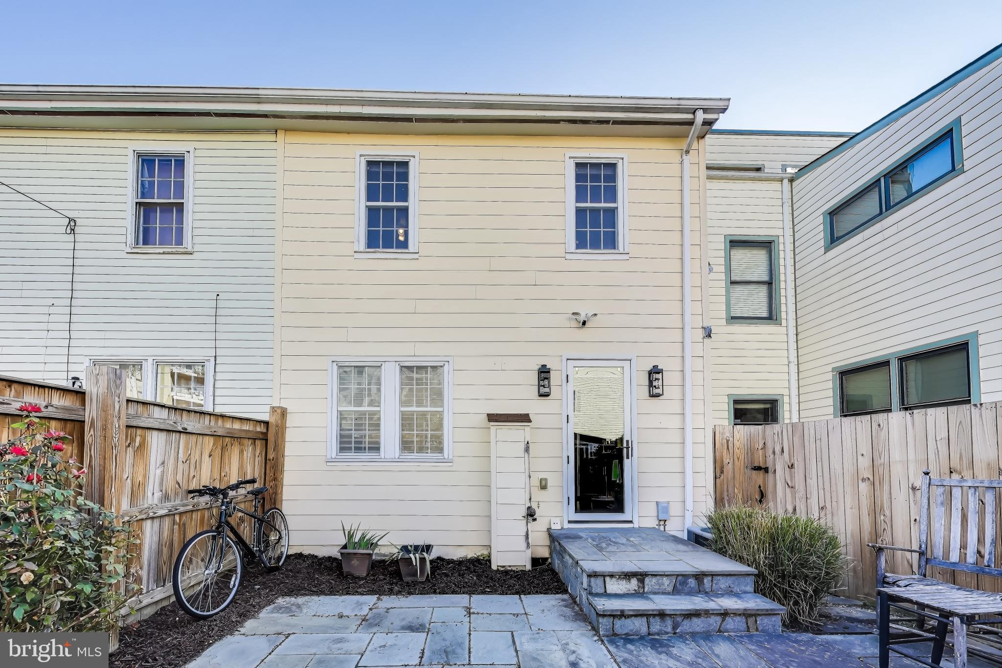 704 N Patrick St