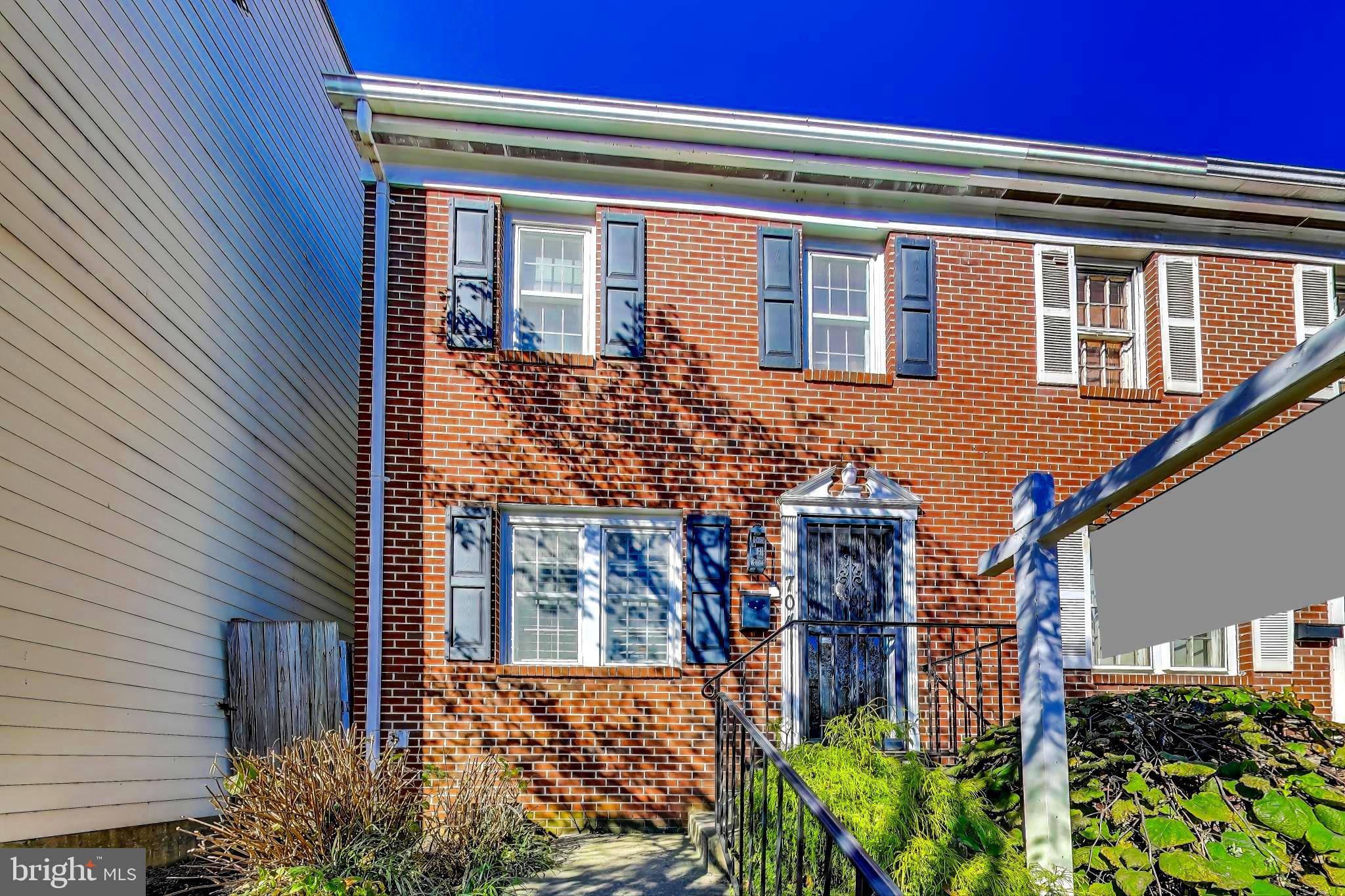 704 N Patrick St