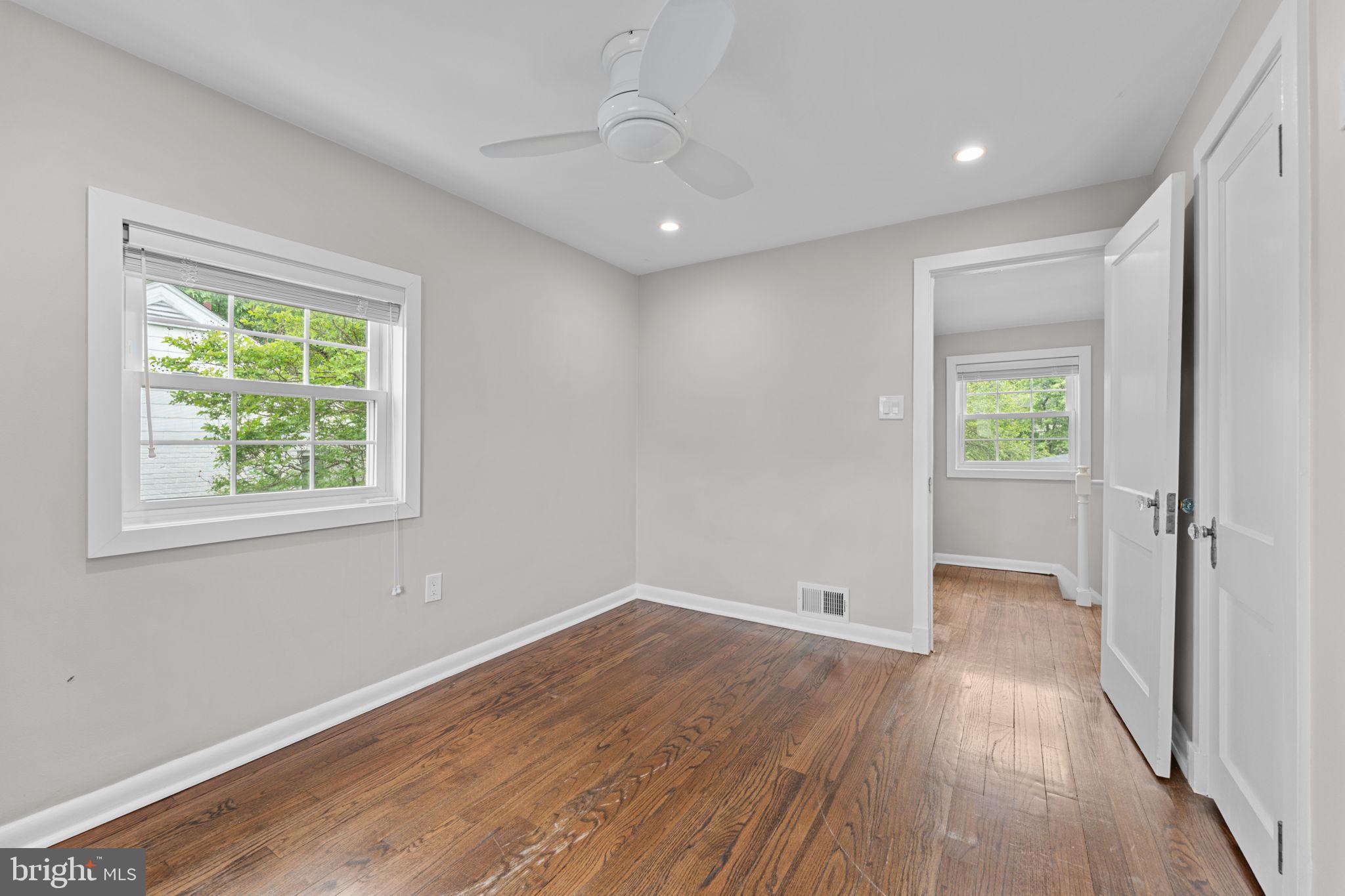1214 W BRADDOCK ROAD