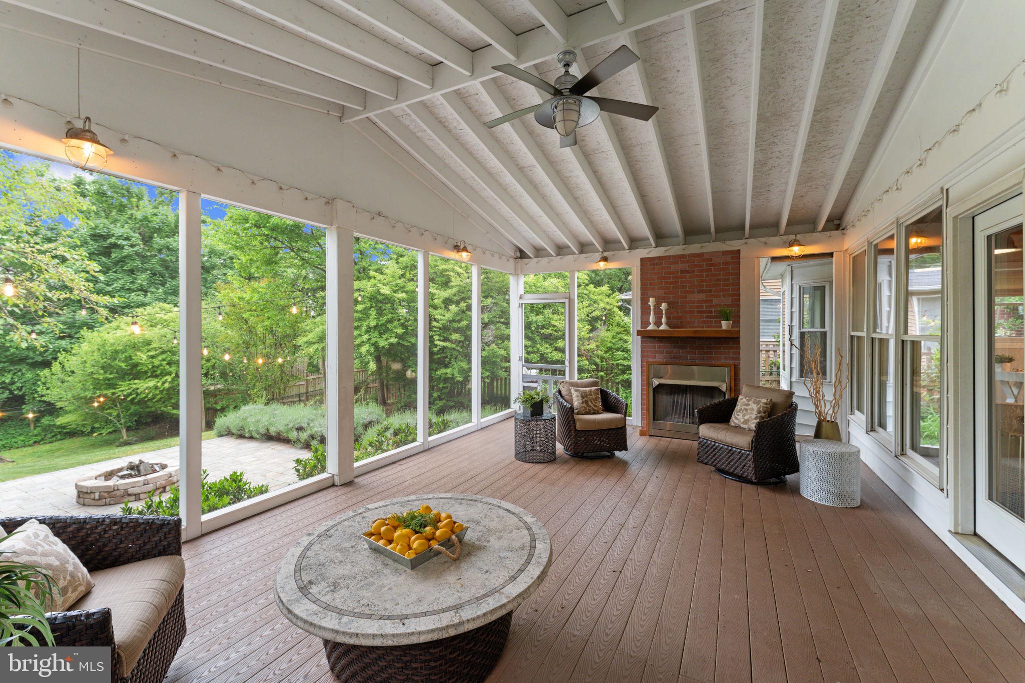 1214 W BRADDOCK ROAD