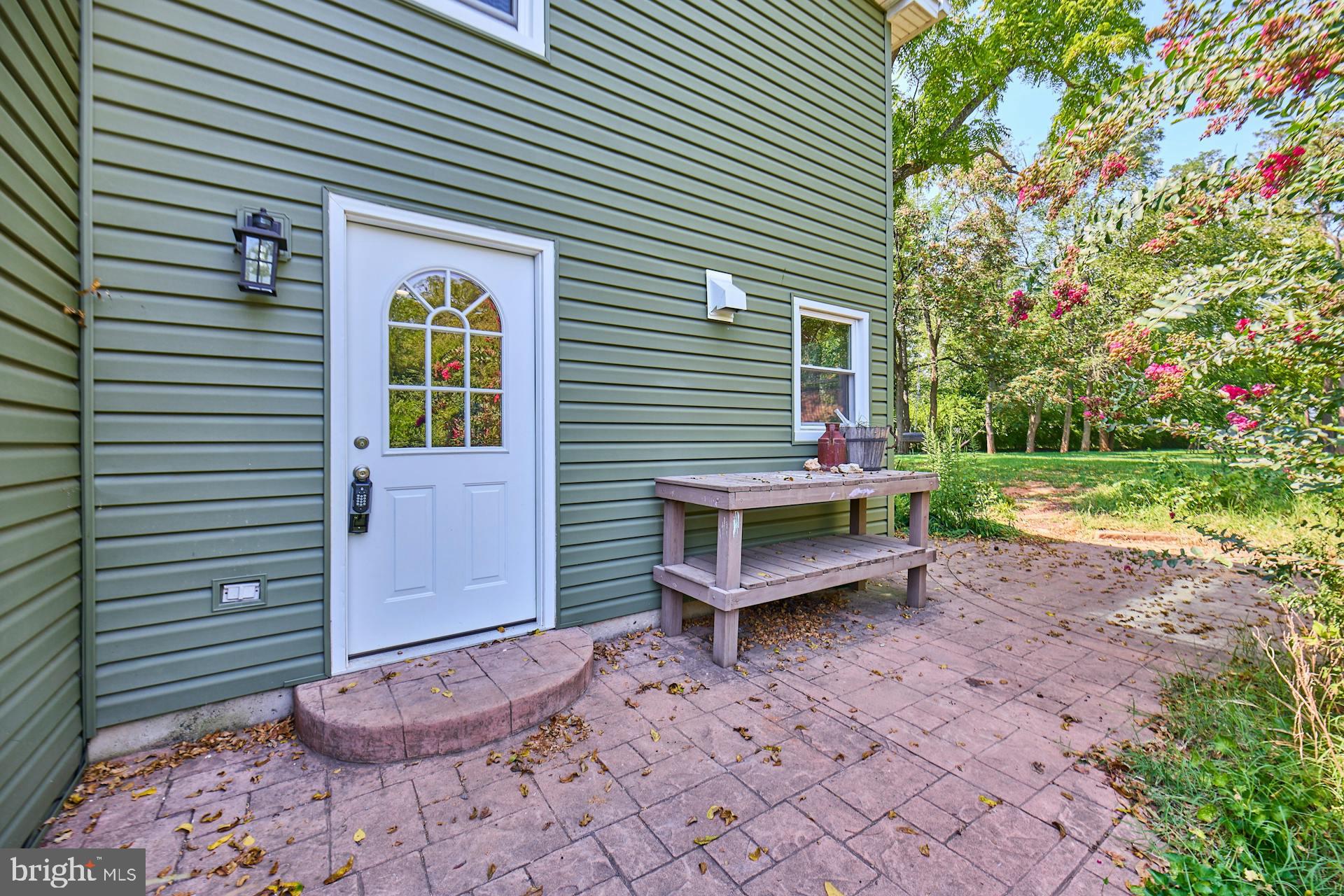 8184 E Main St
