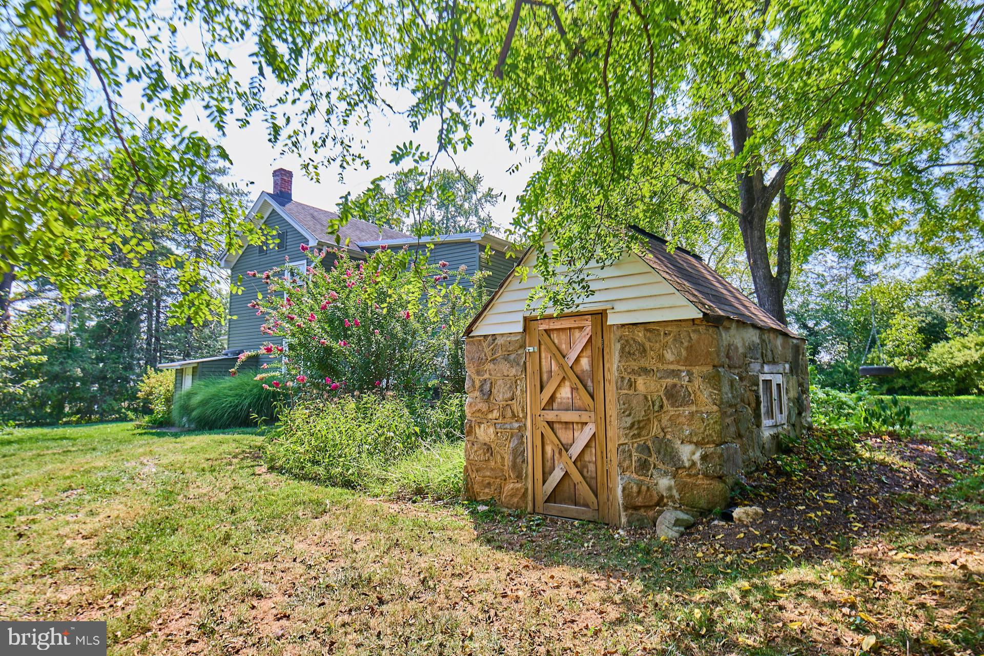 8184 E Main St