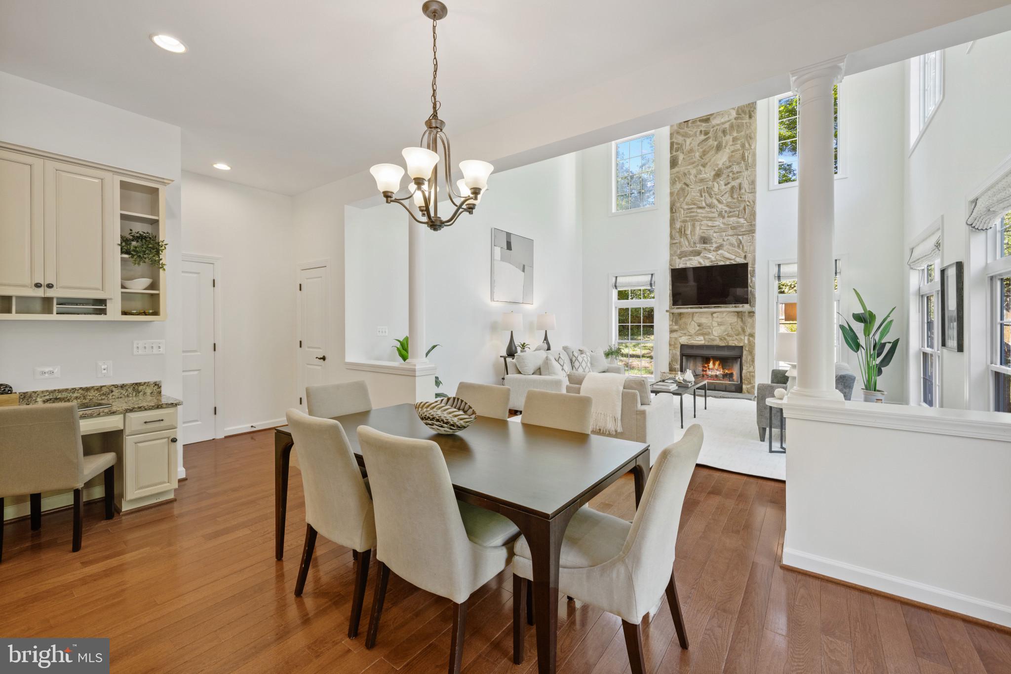 8114 Stacey ROAD