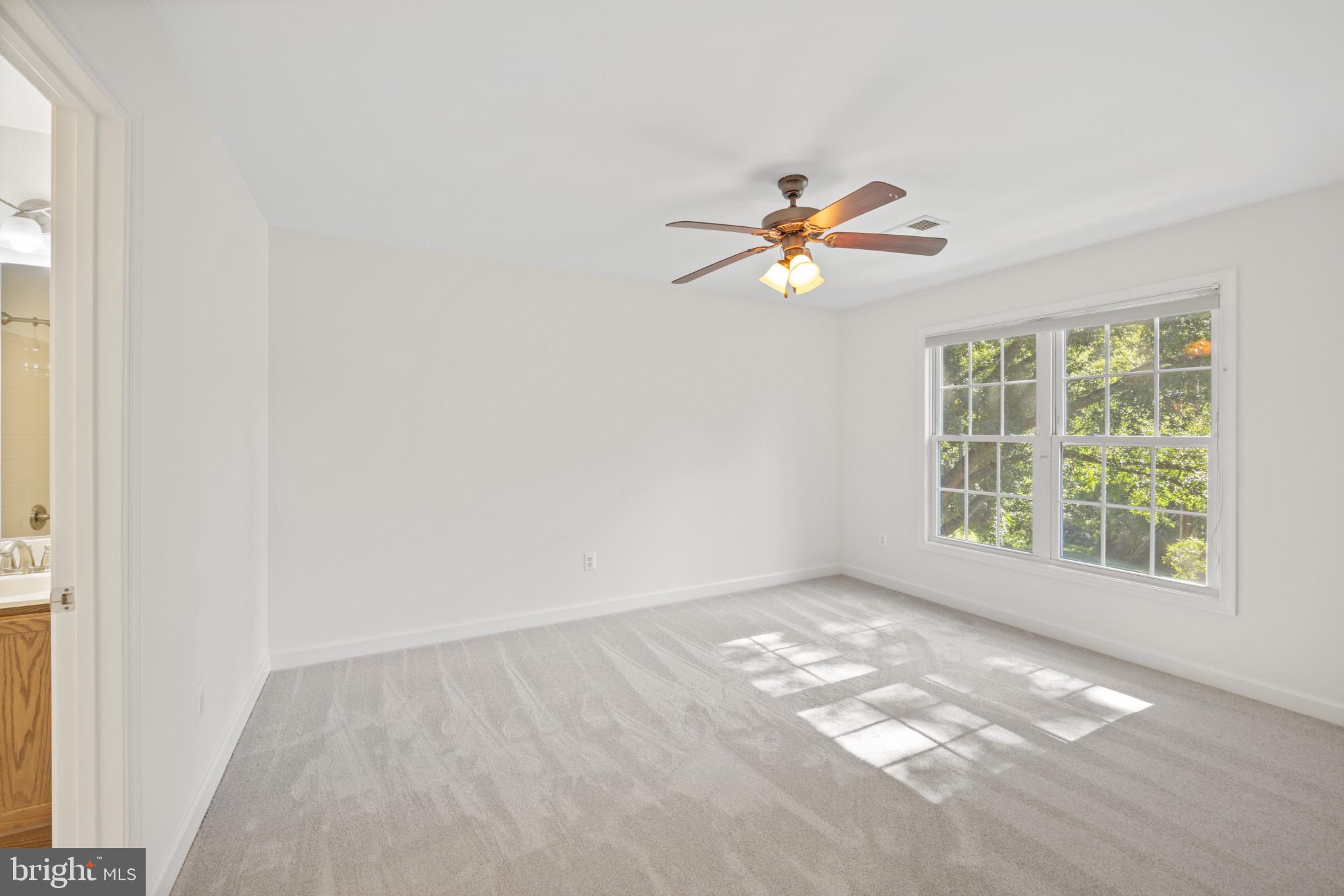 8114 Stacey ROAD