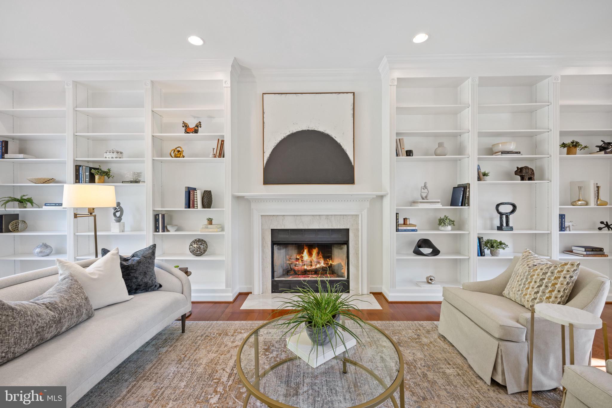 8114 Stacey ROAD