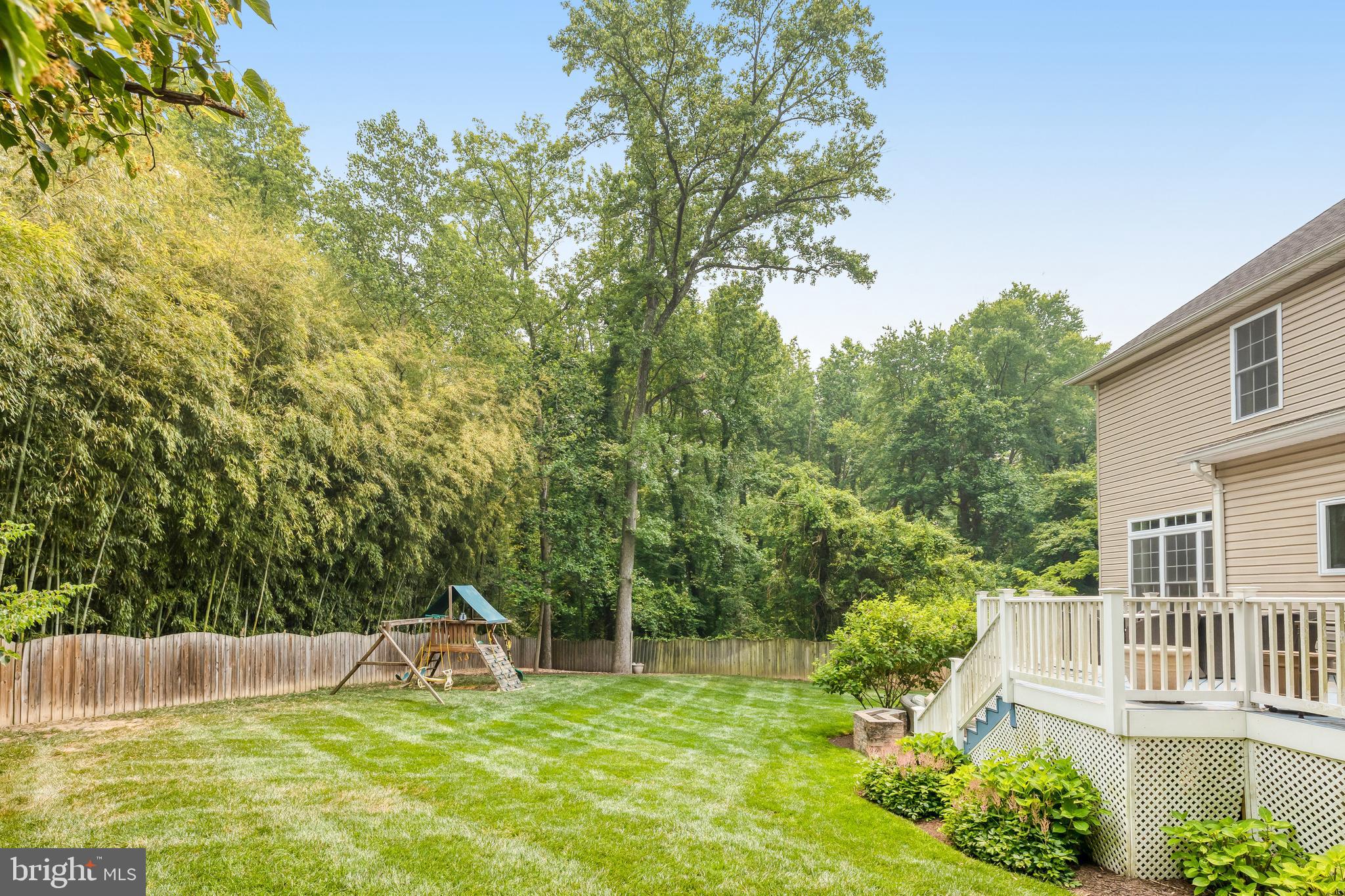 8114 Stacey ROAD