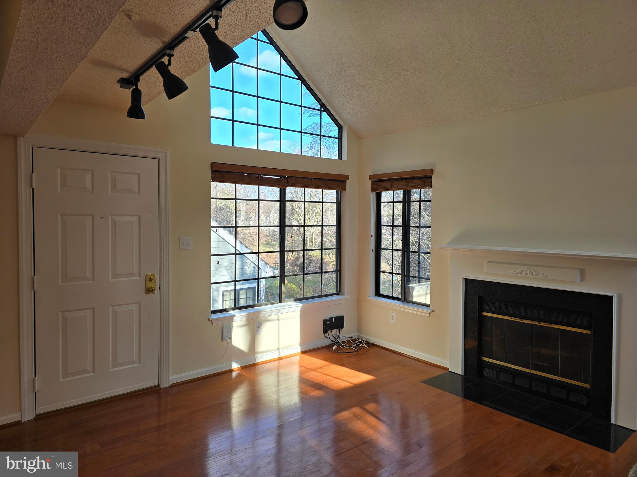 6009 MERSEY OAKS WAY 4C