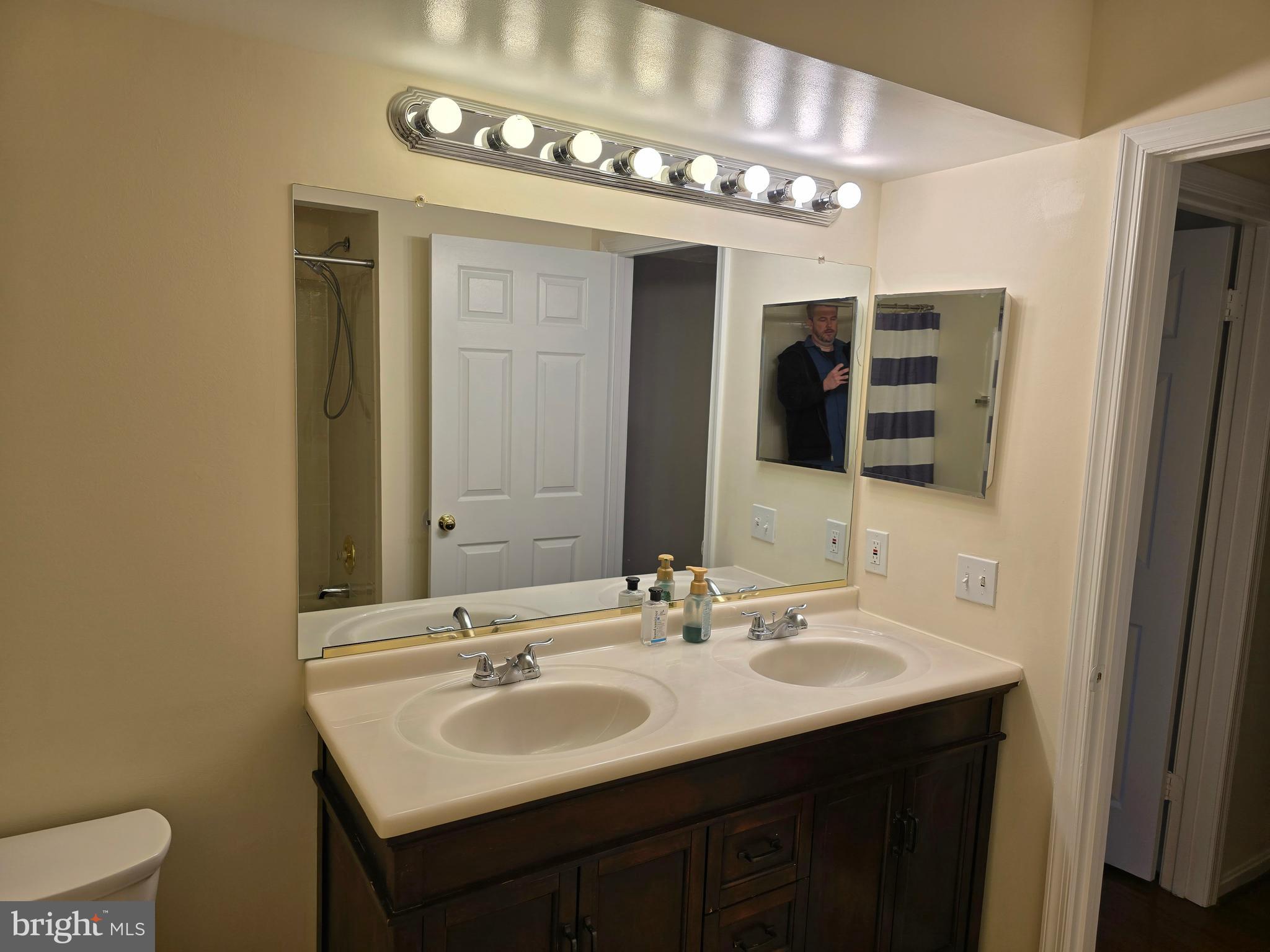 6009 MERSEY OAKS WAY 4C