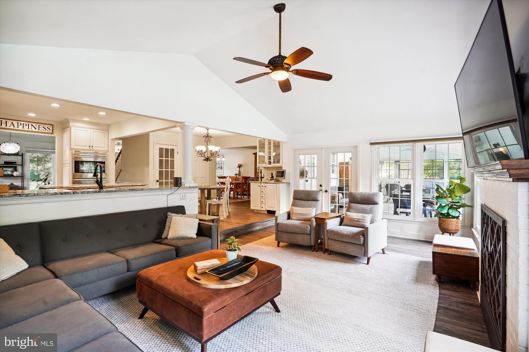 13612 Nubian Ct