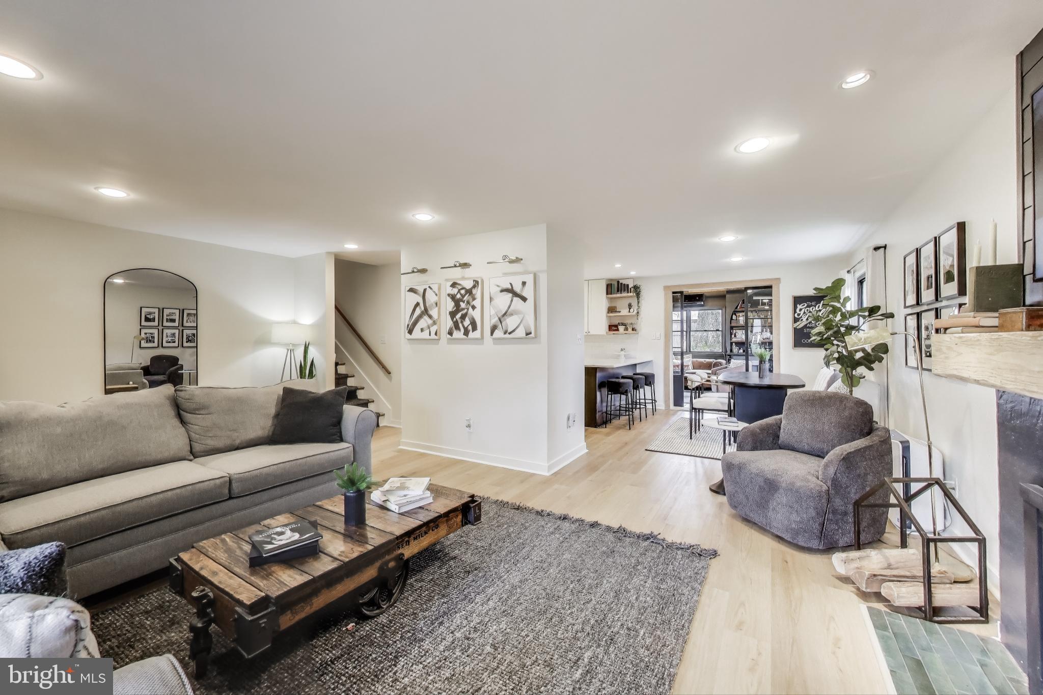 7311 Foxe Pl