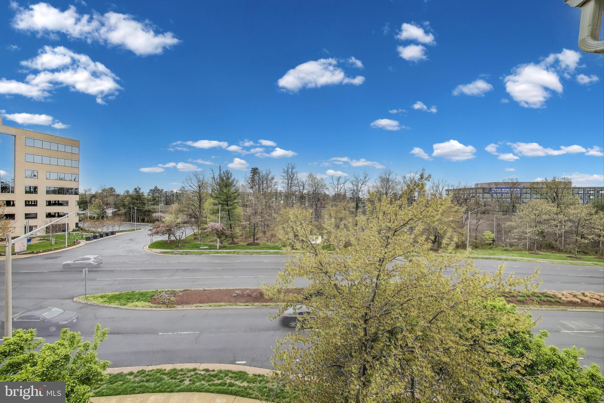 2107 Highcourt Ln #304