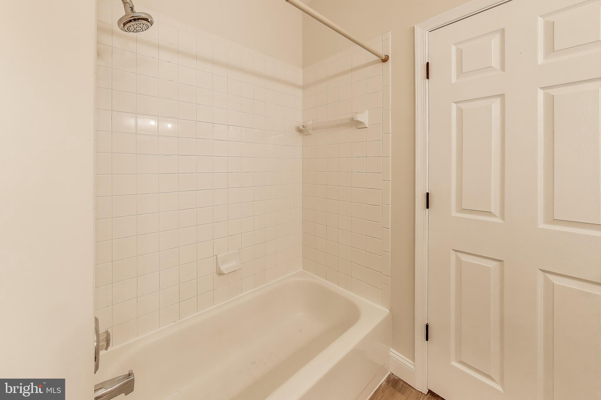2107 Highcourt Ln #304
