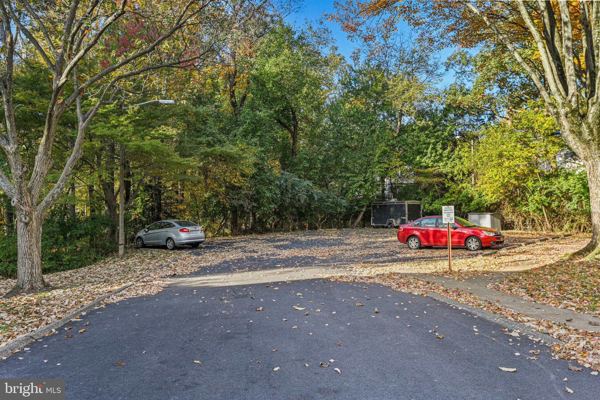 2314 WHEYSTONE COURT