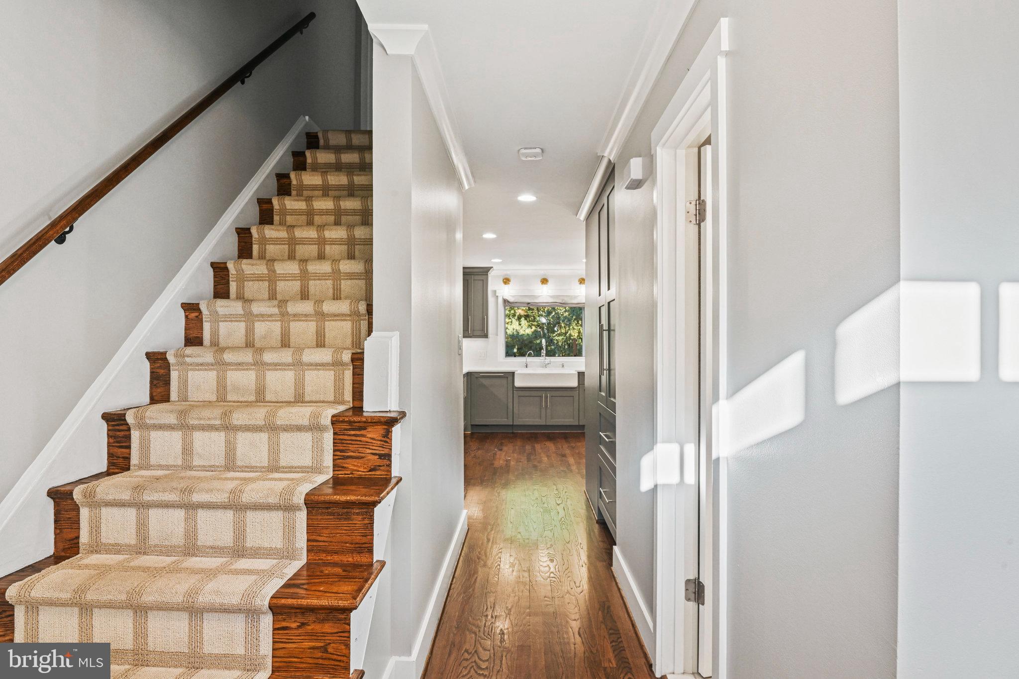 2314 WHEYSTONE COURT