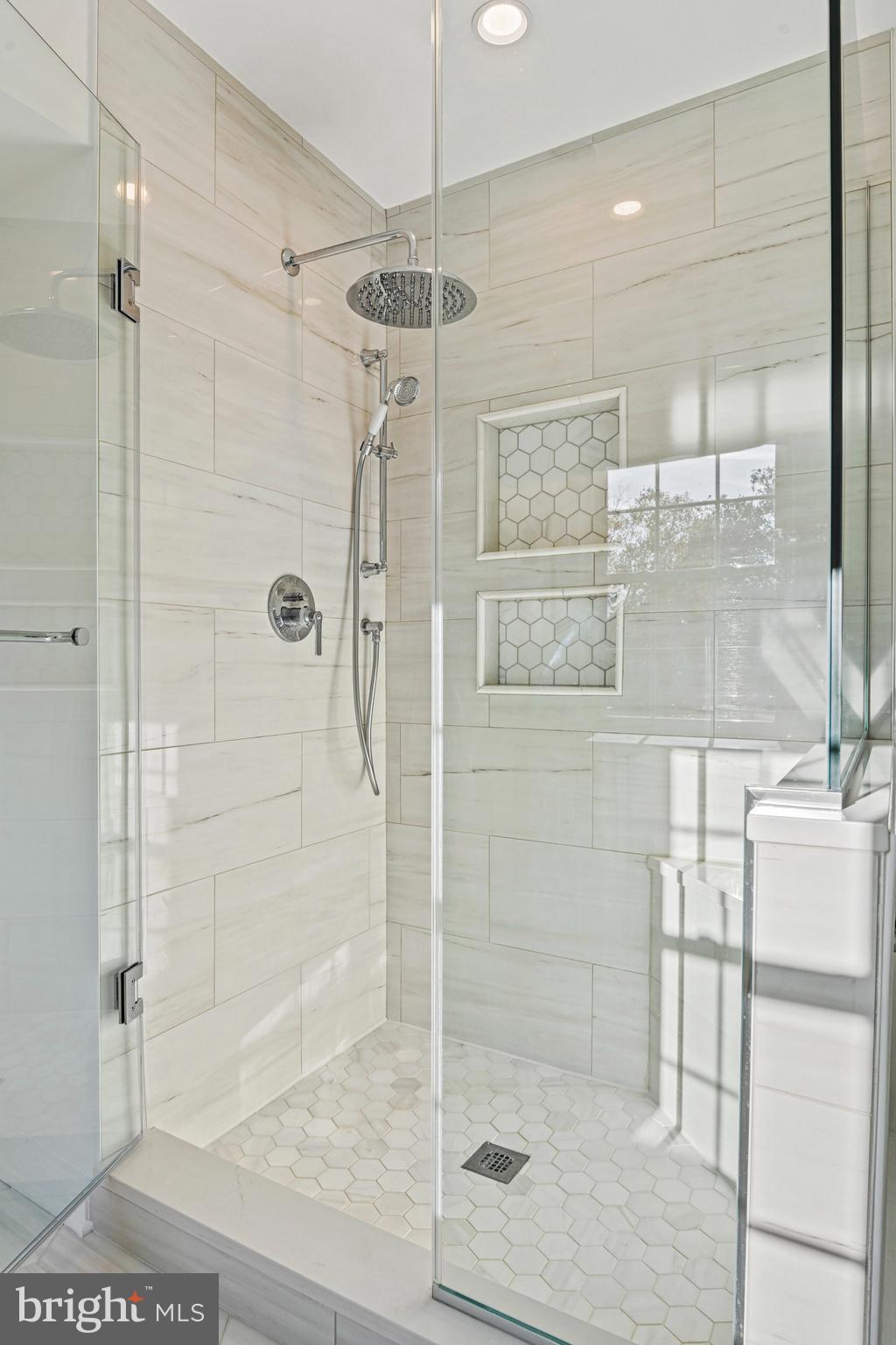 2314 WHEYSTONE COURT