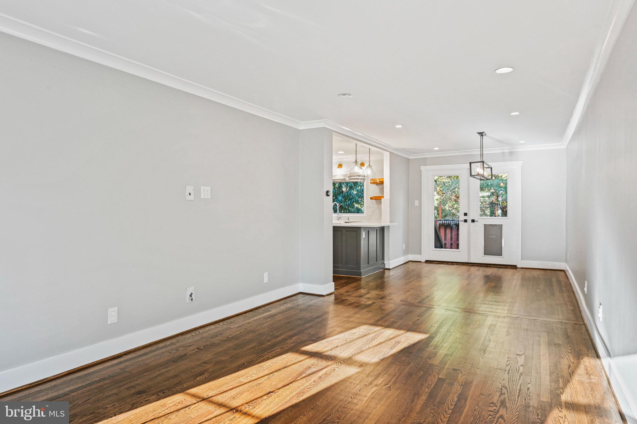 2314 WHEYSTONE COURT