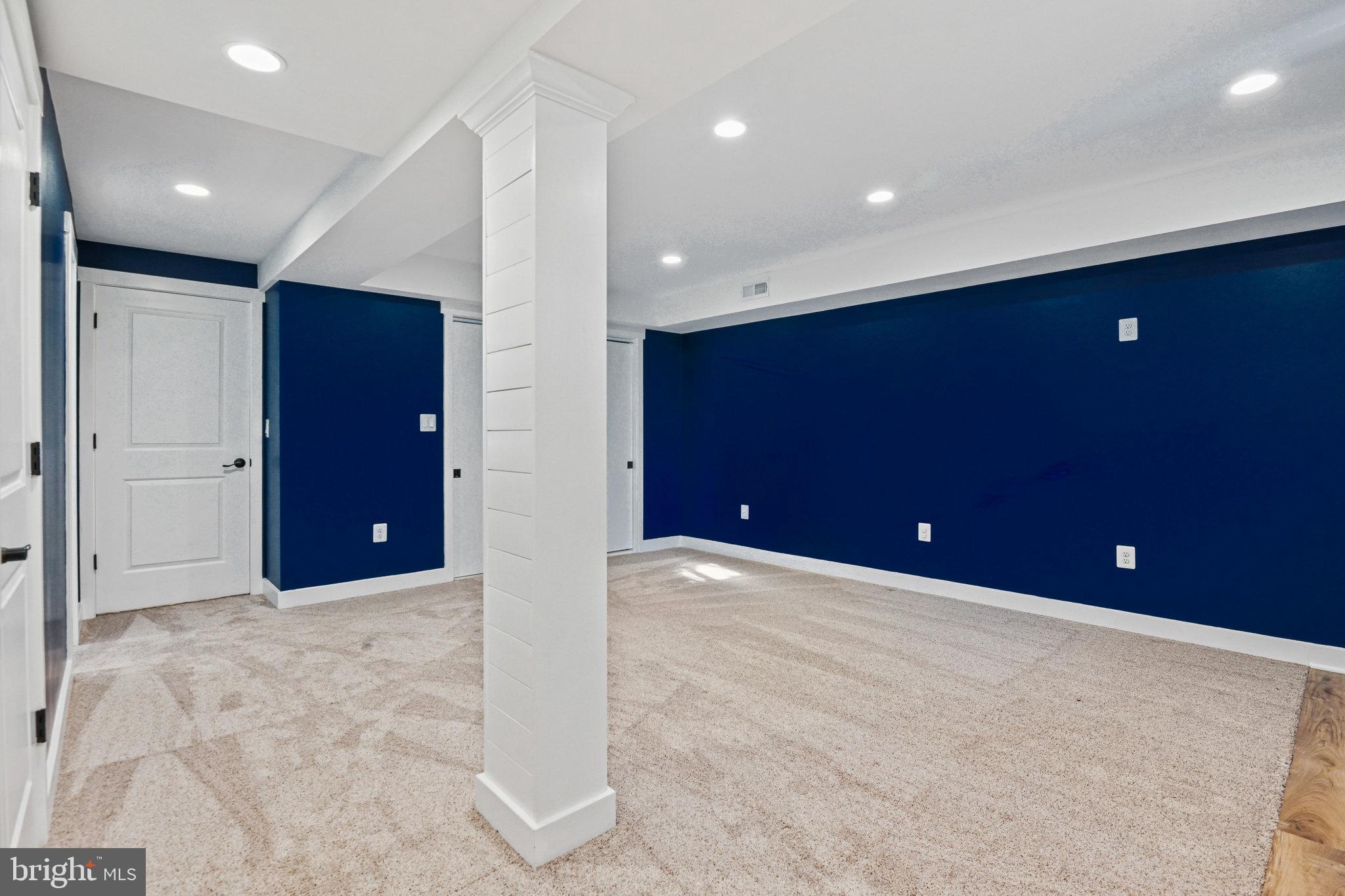 2314 WHEYSTONE COURT