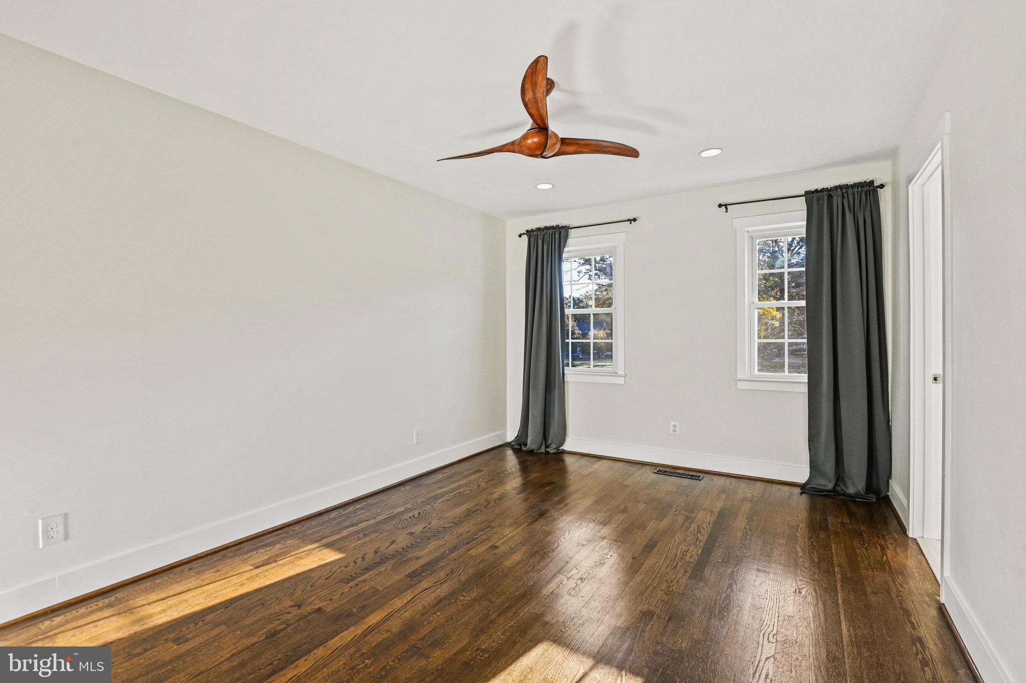 2314 WHEYSTONE COURT