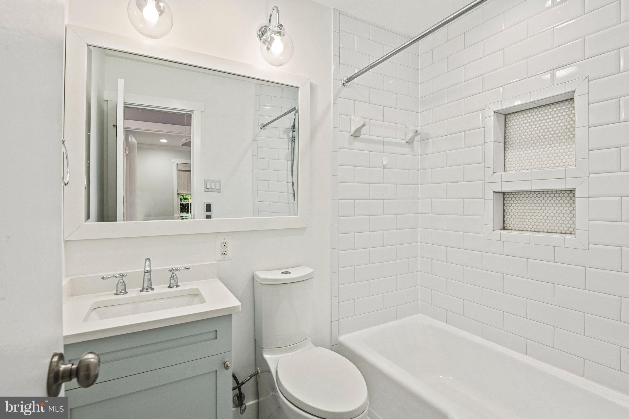 2314 WHEYSTONE COURT