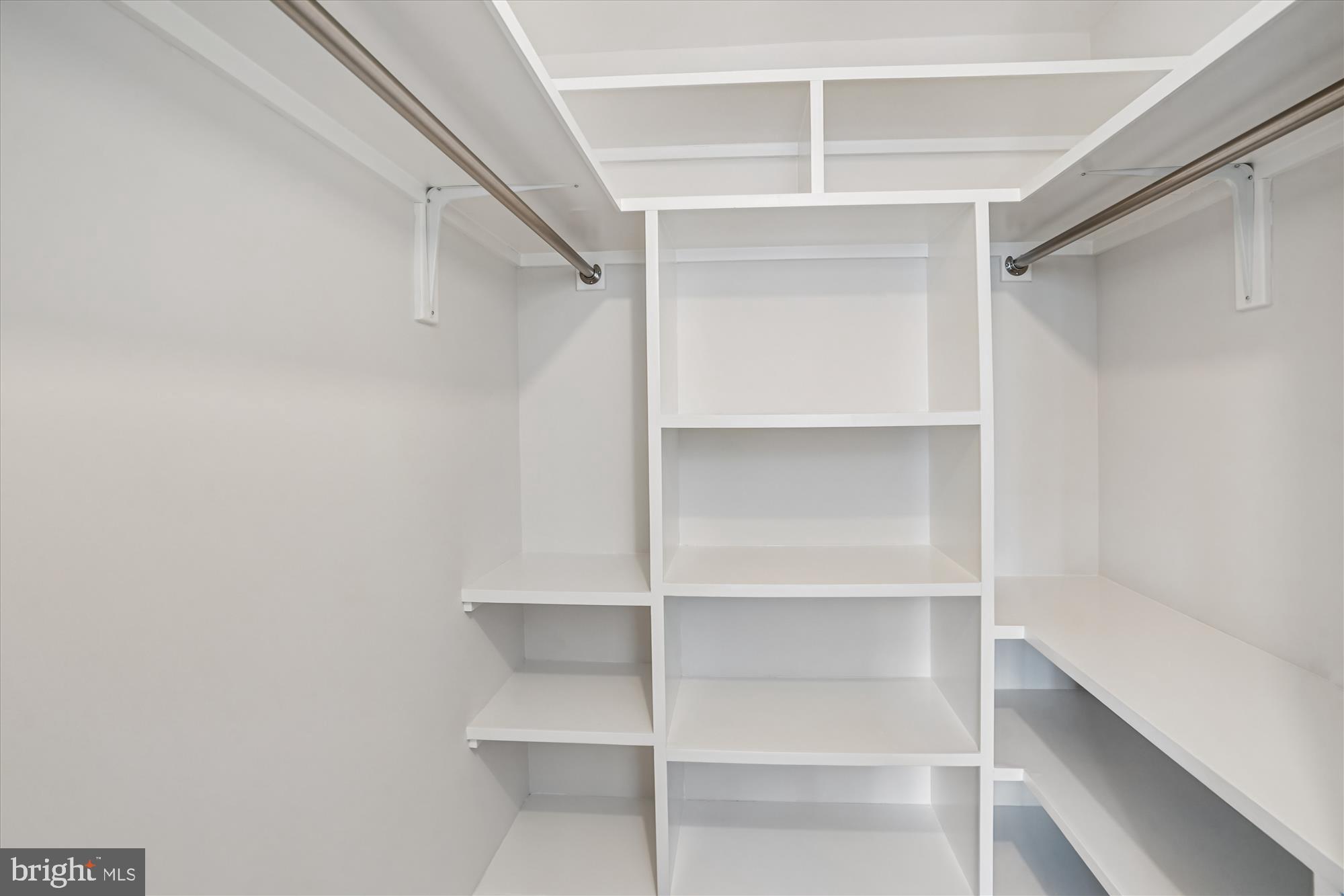 8340 GREENSBORO DR 618