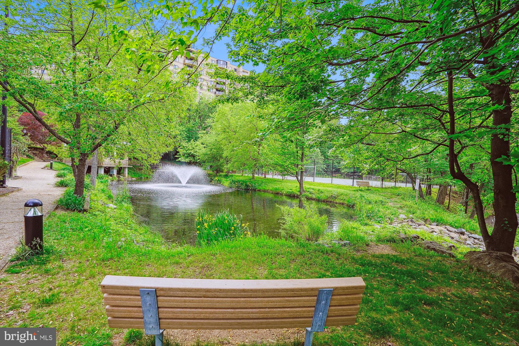 8340 GREENSBORO DR 618