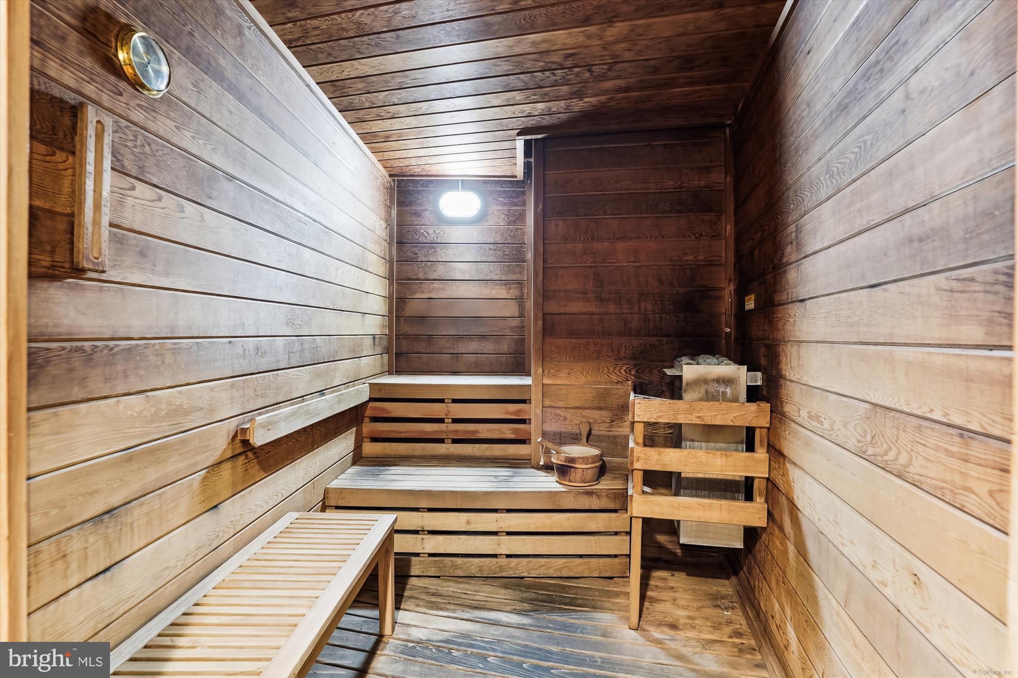 8340 GREENSBORO DR 618