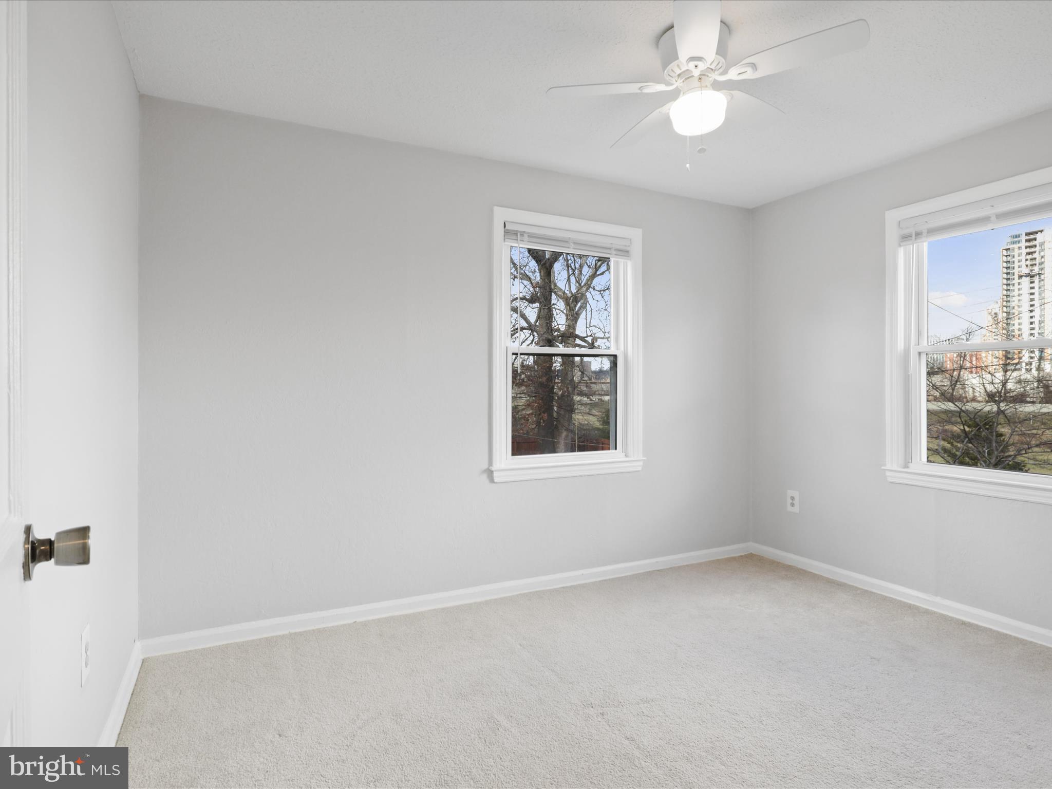2236 ARLINGTON TERRACE