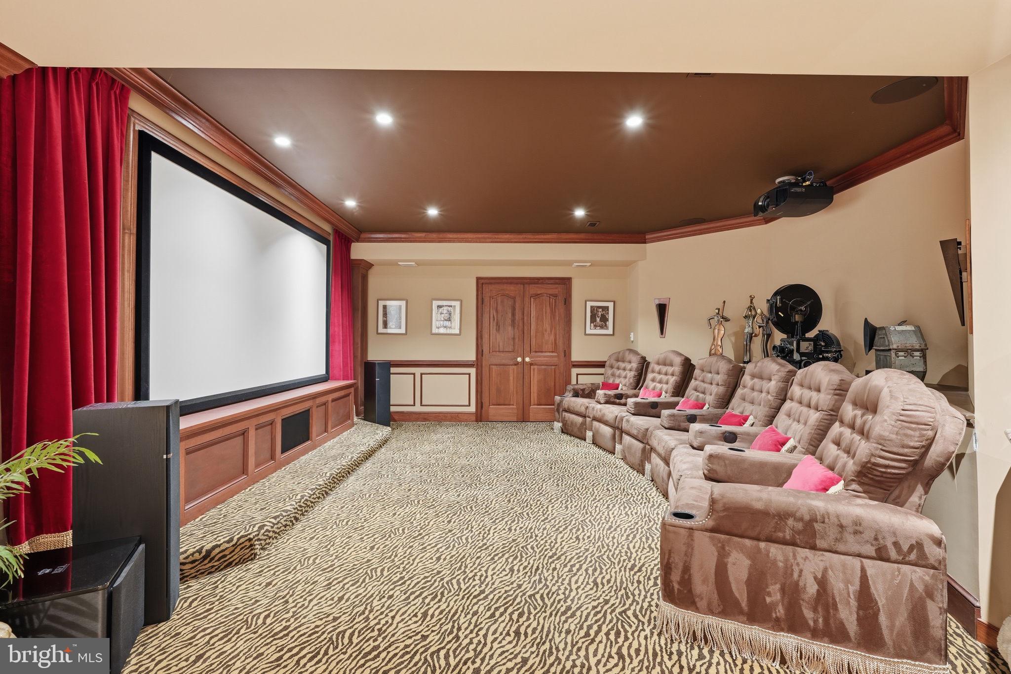 1204 DAVISWOOD DRIVE