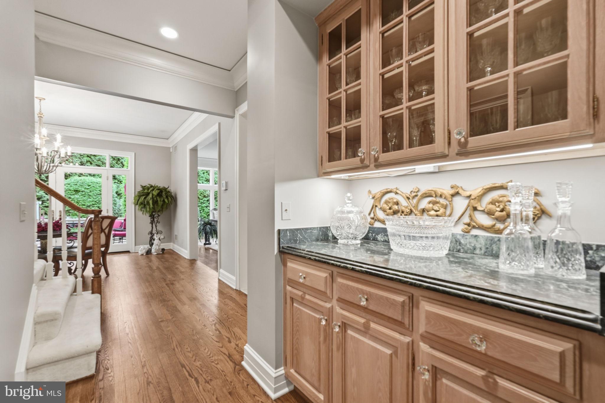 1204 DAVISWOOD DRIVE