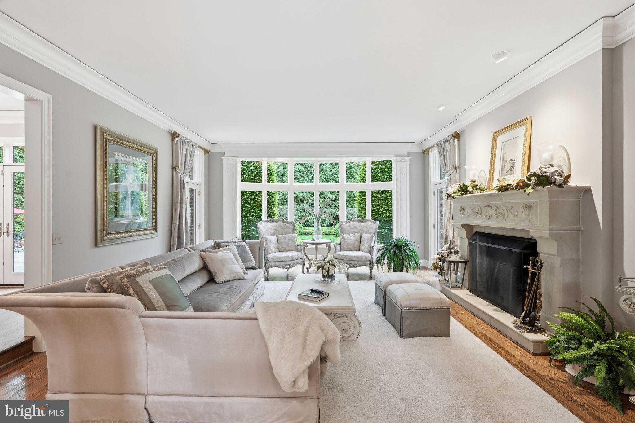 1204 DAVISWOOD DRIVE
