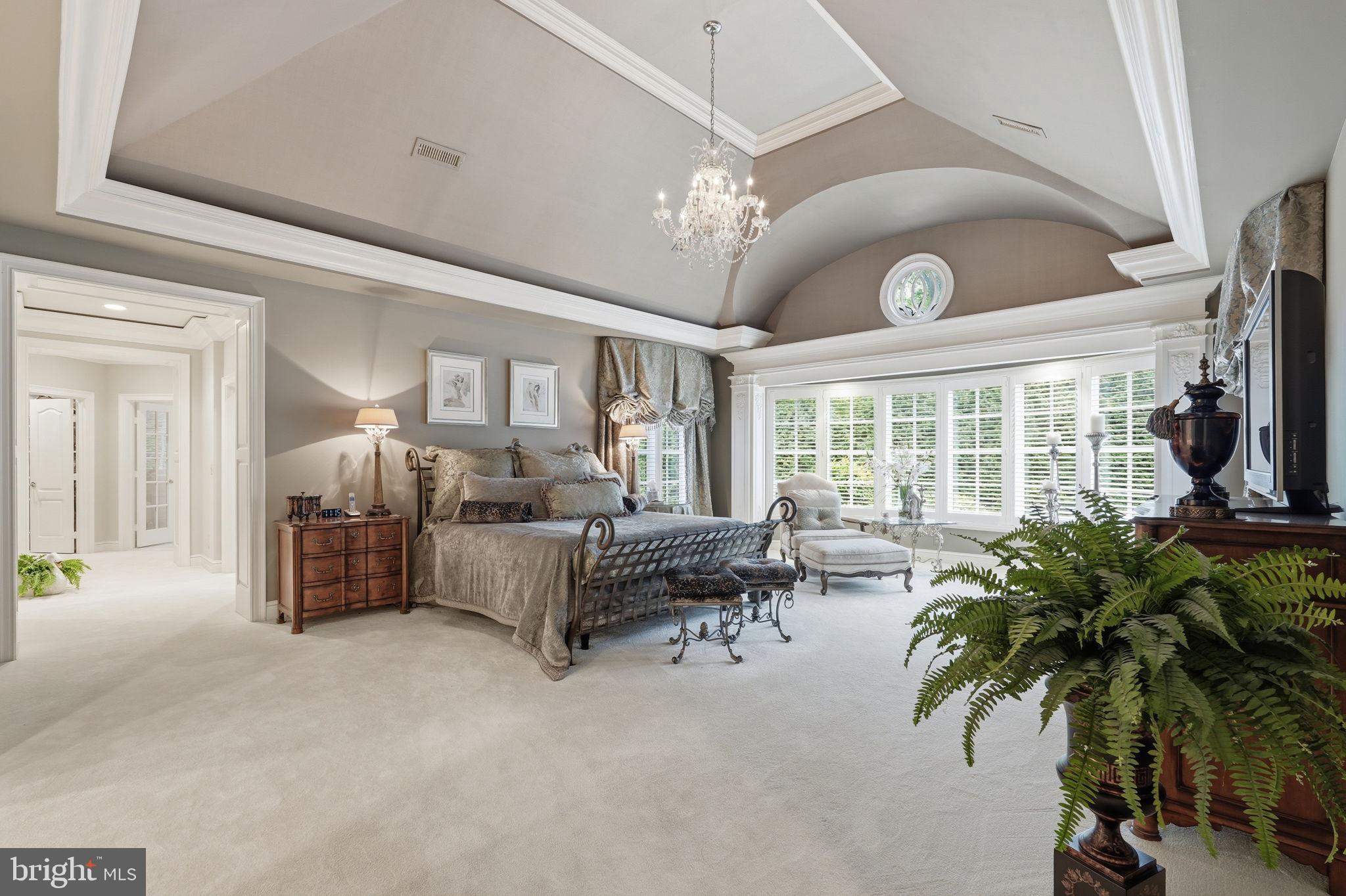 1204 DAVISWOOD DRIVE