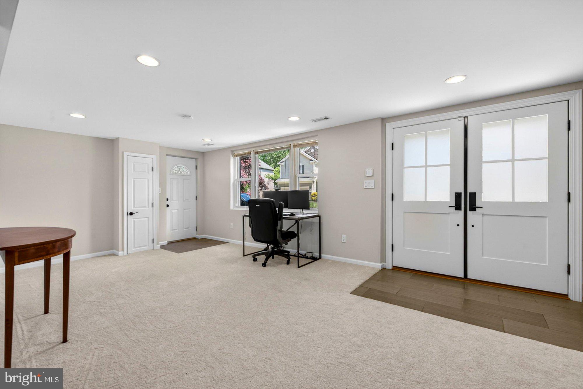 1109 HILLCREST DRIVE SW