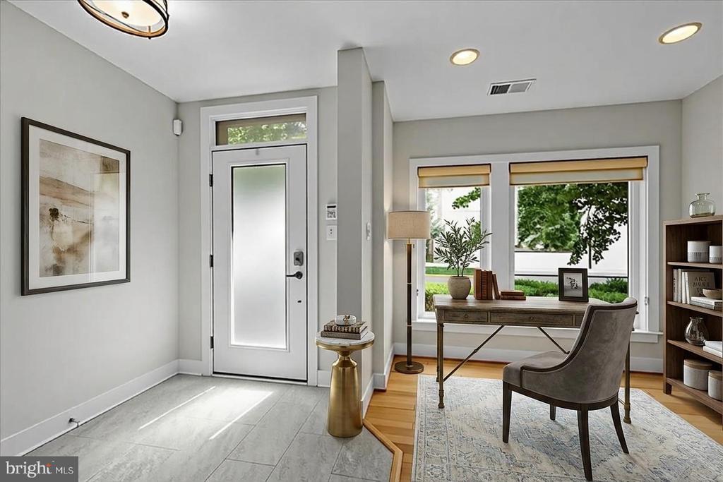 2916 PENNY LANE